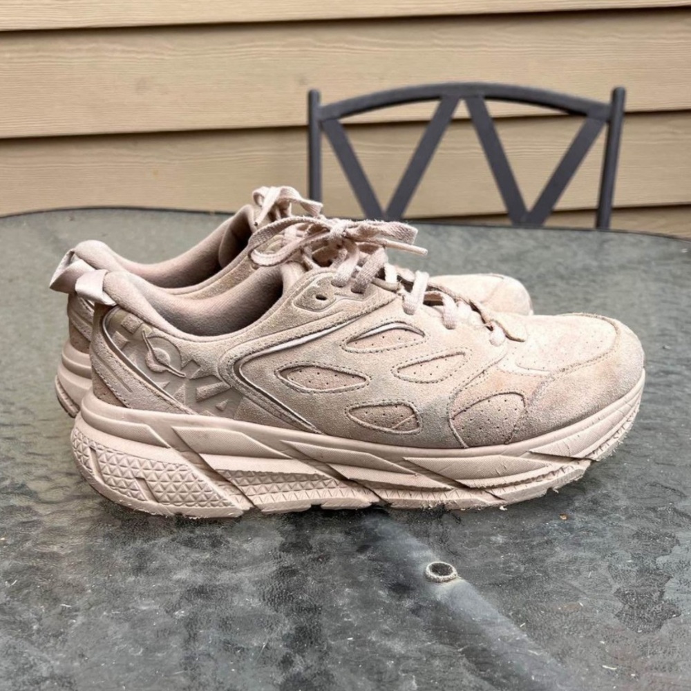 Hoka Clifton Suede